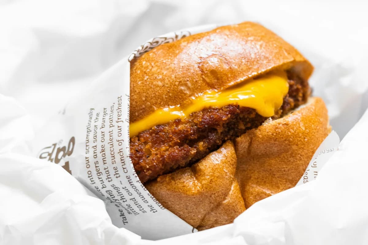 National Cheeseburger Day